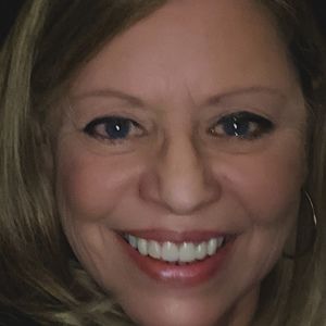 Meet your Posher, Sandra lyn